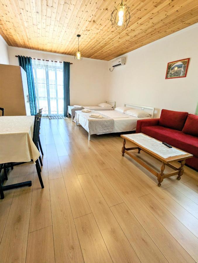 Guesthouse Panorama Nivice Саранде Екстериор снимка